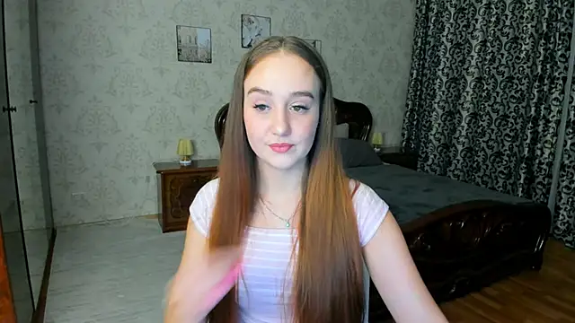 Snapshot of SabrinaCandi chatting on October 28, 2025, 3:51 am SabrinaCandi online show from October 28, 2025, 3:51 am