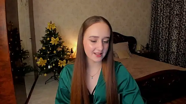 Snapshot of SabrinaCandi chatting on December 4, 2025, 11:42 am SabrinaCandi online show from December 4, 2025, 11:42 am