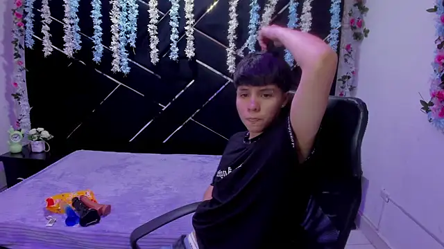 Snapshot of Bruno_Cruzz chatting on February 10, 2026, 2:10 am Bruno Cruzz online show from February 10, 2026, 2:10 am