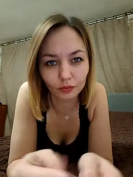 VeroLoverx online show from March 7, 2026, 4:23 pm