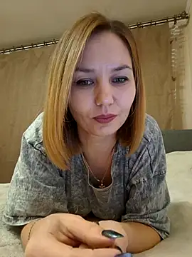 Snapshot of VeroLoverx chatting on December 17, 2025, 7:08 pm VeroLoverx online show from December 17, 2025, 7:08 pm