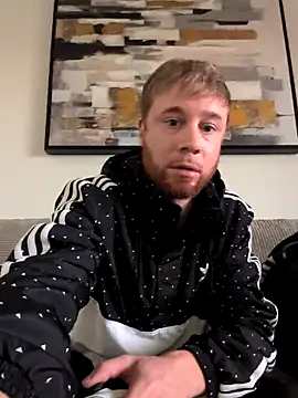 Snapshot of Chffbhf chatting on October 25, 2025, 6:30 pm Chffbhf online show from October 25, 2025, 6:30 pm