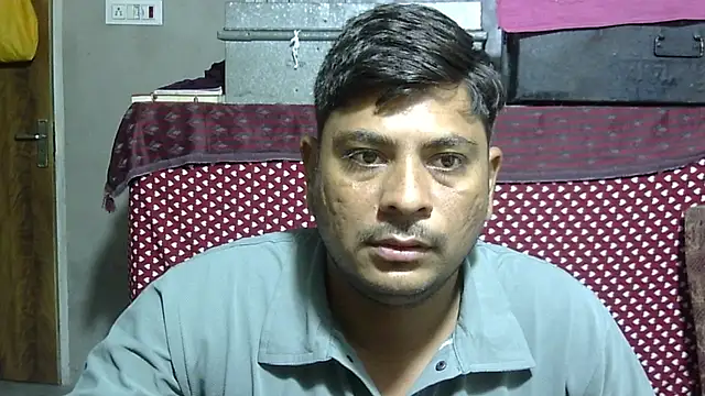 Snapshot of Ajmersingh335512 chatting on July 4, 2026, 6:01 pm Ajmersingh335512 online show from July 4, 2026, 6:01 pm