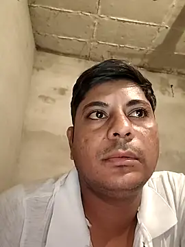 Ajmersingh335512 online show from October 6, 2025, 6:52 pm