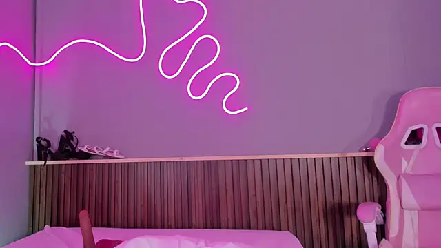 SammyRose  online show from April 12, 2026, 10:18 am