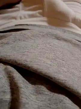 Snapshot of atanas088 chatting on November 29, 2025, 8:31 pm atanas088 online show from November 29, 2025, 8:31 pm