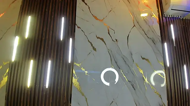 Snapshot of VictoriaDuart chatting on March 31, 2026, 8:11 pm VictoriaDuart online show from March 31, 2026, 8:11 pm