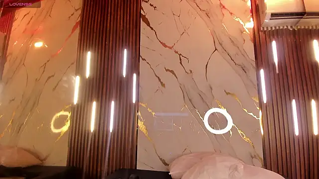 Snapshot of VictoriaDuart chatting on March 18, 2026, 8:10 pm VictoriaDuart online show from March 18, 2026, 8:10 pm