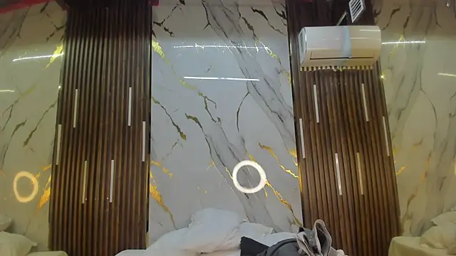 Snapshot of VictoriaDuart chatting on March 30, 2026, 8:32 pm VictoriaDuart online show from March 30, 2026, 8:32 pm