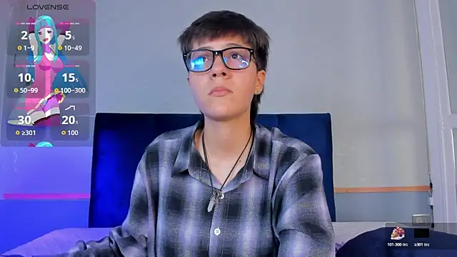 Snapshot of Tsuki_Maru chatting on November 18, 2025, 2:53 pm Tsuki Maru online show from November 18, 2025, 2:53 pm