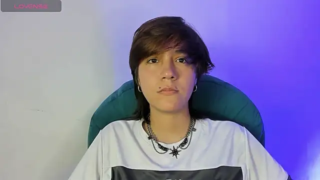 Tsuki Maru online show from April 15, 2026, 8:31 pm