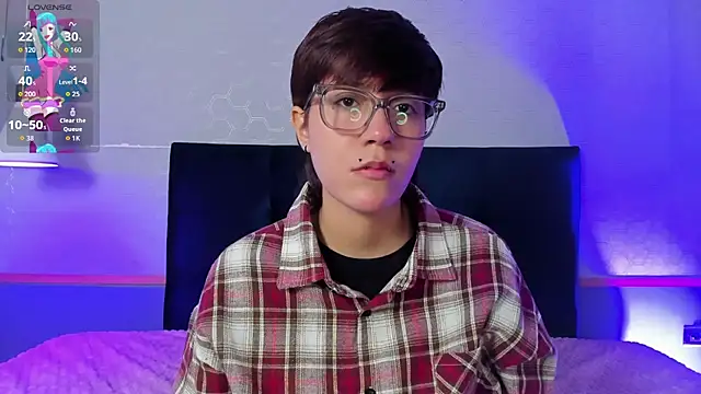 Tsuki Maru online show from January 14, 2026, 4:16 am