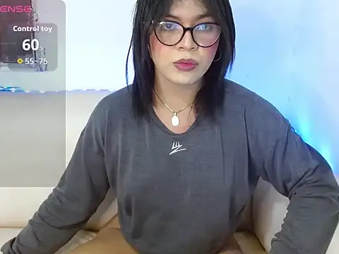 Scarlette Mason2 online show from September 9, 2025, 2:15 pm