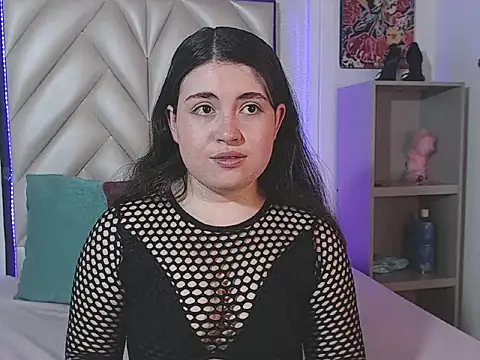 Vicluxxx online show from September 19, 2025, 12:31 pm