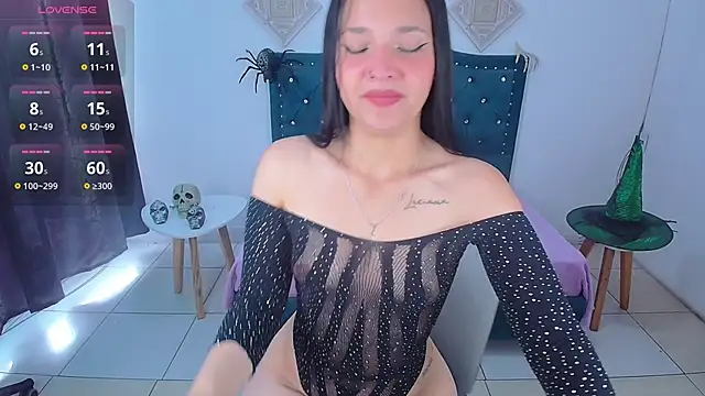 Snapshot of IamBunny_f_w chatting on October 30, 2025, 1:31 pm IamBunny f w online show from October 30, 2025, 1:31 pm