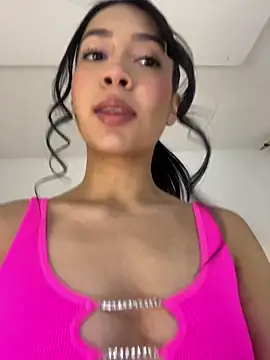 Soe Love online show from March 7, 2026, 11:54 pm