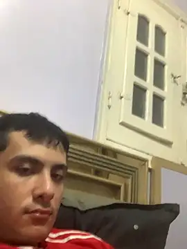 Snapshot of FlungBergenia chatting on October 12, 2025, 7:48 pm FlungBergenia online show from October 12, 2025, 7:48 pm