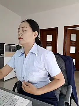 Snapshot of bingxin- chatting on September 30, 2025, 6:30 am bingxin- online show from September 30, 2025, 6:30 am