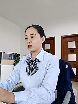 Snapshot of bingxin- chatting on November 25, 2025, 5:52 am bingxin- online show from November 25, 2025, 5:52 am