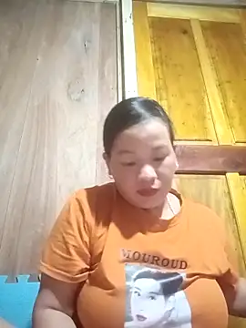 Snapshot of ningchun20 chatting on October 19, 2025, 5:21 am ningchun20 online show from October 19, 2025, 5:21 am