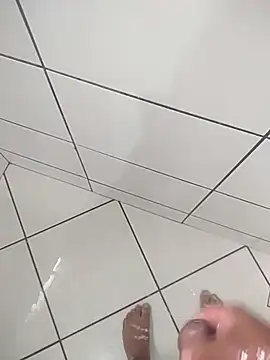 Snapshot of Novin23cms chatting on November 18, 2025, 7:28 pm Novin23cms online show from November 18, 2025, 7:28 pm