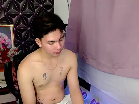 ursweet jade online show from December 1, 2025, 11:11 am