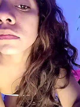 mamasitapetite online show from February 6, 2026, 9:00 pm