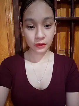 Snapshot of ChiecumBae chatting on September 28, 2025, 11:23 pm ChiecumBae online show from September 28, 2025, 11:23 pm