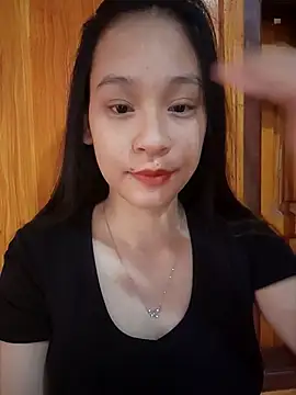 Snapshot of ChiecumBae chatting on October 16, 2025, 12:30 am ChiecumBae online show from October 16, 2025, 12:30 am