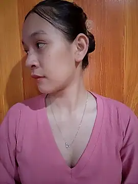 Snapshot of ChiecumBae chatting on November 9, 2025, 12:58 am ChiecumBae online show from November 9, 2025, 12:58 am