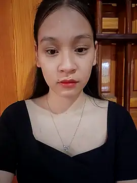 Snapshot of ChiecumBae chatting on October 1, 2025, 2:06 am ChiecumBae online show from October 1, 2025, 2:06 am