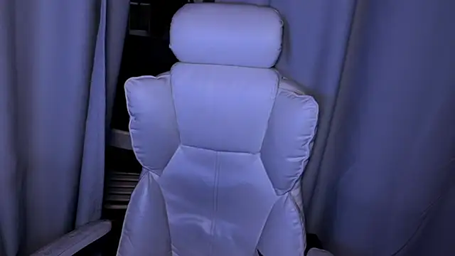 GoddessDarina online show from March 1, 2026, 7:36 pm