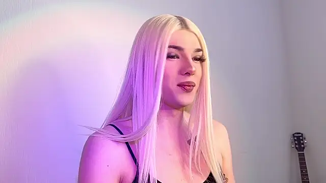 Snapshot of YourTrixie chatting on March 29, 2026, 7:21 am YourTrixie online show from March 29, 2026, 7:21 am