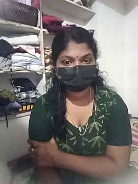 Snapshot of swetha01430 chatting on November 12, 2025, 5:06 pm swetha01430 online show from November 12, 2025, 5:06 pm