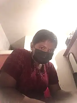 Snapshot of swetha01430 chatting on October 6, 2025, 5:13 pm swetha01430 online show from October 6, 2025, 5:13 pm