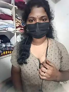 Snapshot of swetha01430 chatting on November 13, 2025, 5:17 pm swetha01430 online show from November 13, 2025, 5:17 pm