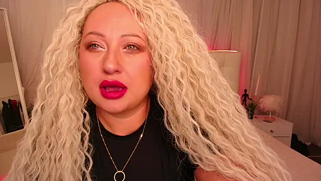 Lilit 1Love online show from October 1, 2025, 4:33 pm