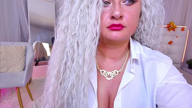 Lilit 1Love online show from October 19, 2025, 4:21 pm