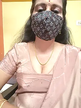 mallu-reshma online show from October 13, 2025, 2:18 pm