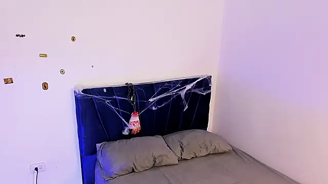 Snapshot of john_mystic chatting on October 26, 2025, 2:12 am john mystic online show from October 26, 2025, 2:12 am