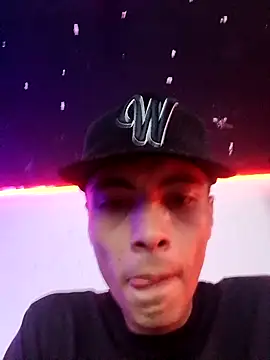 Master liam00 online show from October 30, 2025, 9:22 pm