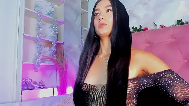 Snapshot of Nicolqueen_ chatting on February 24, 2026, 11:11 am Nicolqueen online show from February 24, 2026, 11:11 am