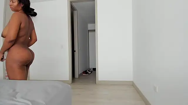 Snapshot of Meganbelford1 chatting on February 24, 2026, 2:07 pm Meganbelford1 online show from February 24, 2026, 2:07 pm