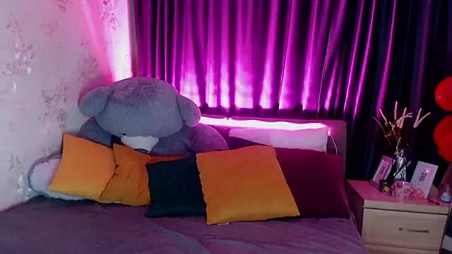 Snapshot of Nina_Blum_ chatting on March 15, 2026, 7:26 am Nina Blum online show from March 15, 2026, 7:26 am