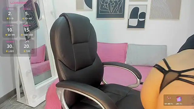 Snapshot of koraline_333 chatting on October 2, 2025, 9:18 pm koraline 333 online show from October 2, 2025, 9:18 pm