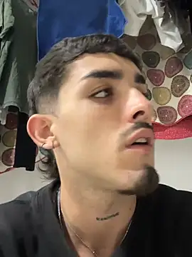 Snapshot of NikoStone_ chatting on February 18, 2026, 5:16 am NikoStone online show from February 18, 2026, 5:16 am