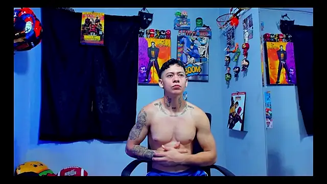 Snapshot of AlamJams chatting on September 10, 2025, 5:45 pm AlamJams online show from September 10, 2025, 5:45 pm