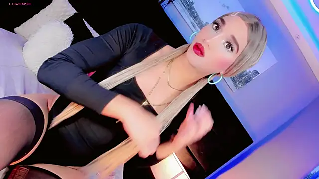 Snapshot of Nauthy_girl chatting on January 19, 2026, 12:53 pm Nauthy girl online show from January 19, 2026, 12:53 pm