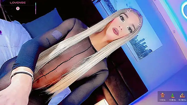 Snapshot of Nauthy_girl chatting on December 19, 2025, 1:13 pm Nauthy girl online show from December 19, 2025, 1:13 pm