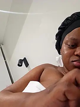 trickyOne online show from October 4, 2025, 7:15 pm